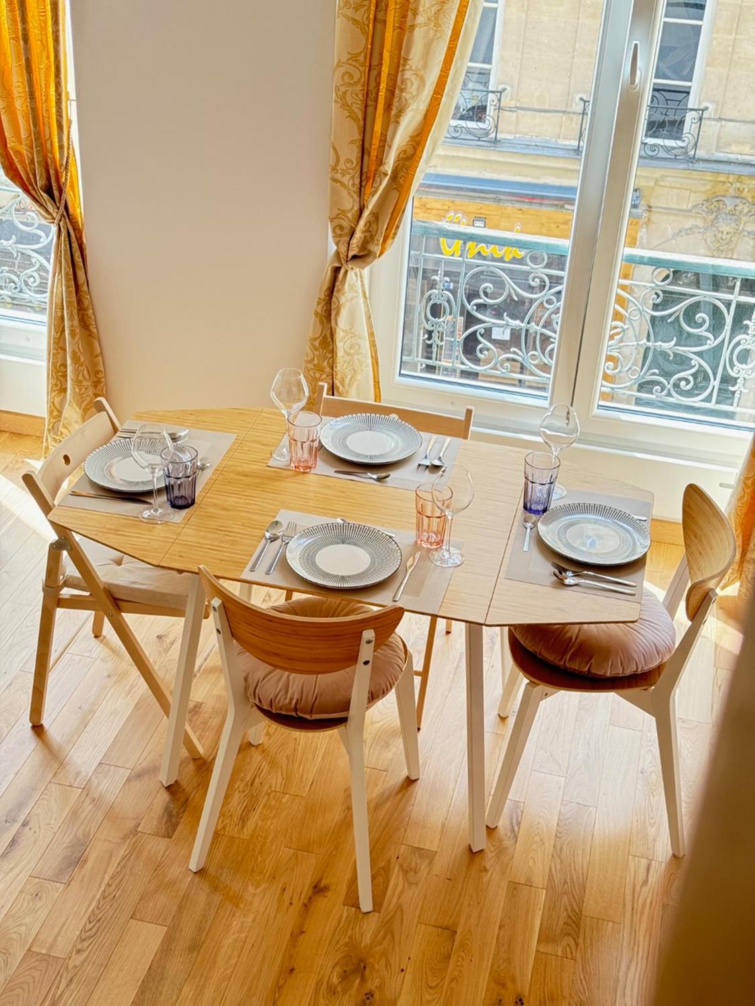Chez Zenovia Apartment Paris Luaran gambar